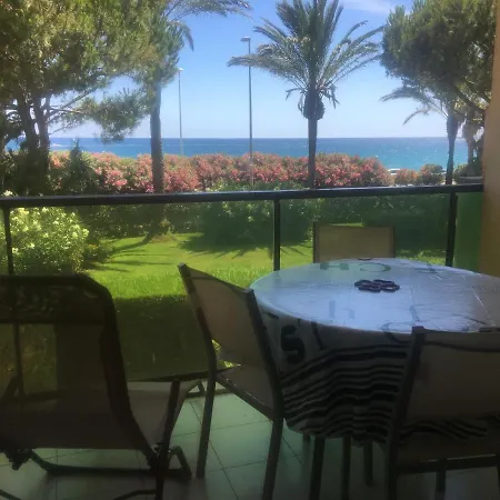 Terrace Front & Sea View カンヌ