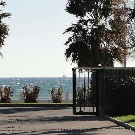 アパート Terrace Front & Sea View